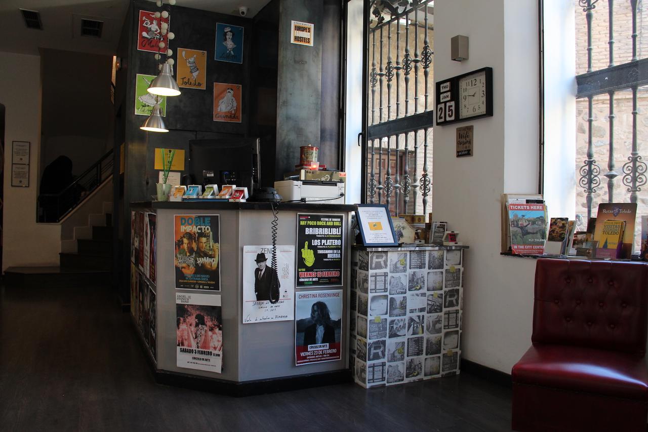 Oasis Backpackers' Toledo Hostel Exterior photo