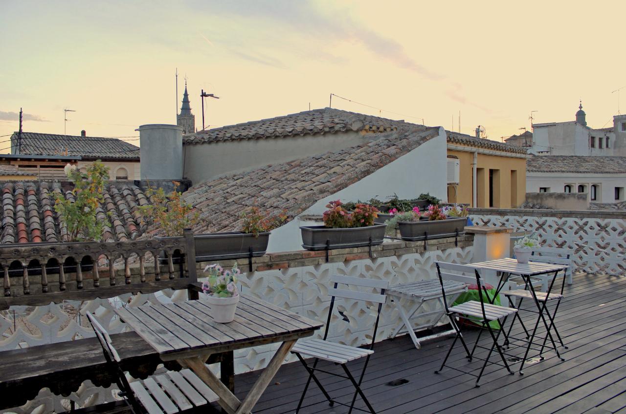 Oasis Backpackers' Toledo Hostel Exterior photo